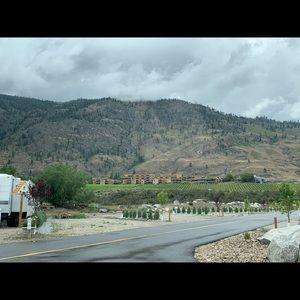 Meet your Posher, Julia